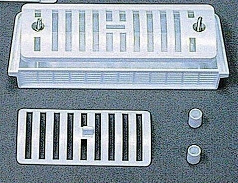 Grille de ventilation intégrée (210x85 mm-BLANC)